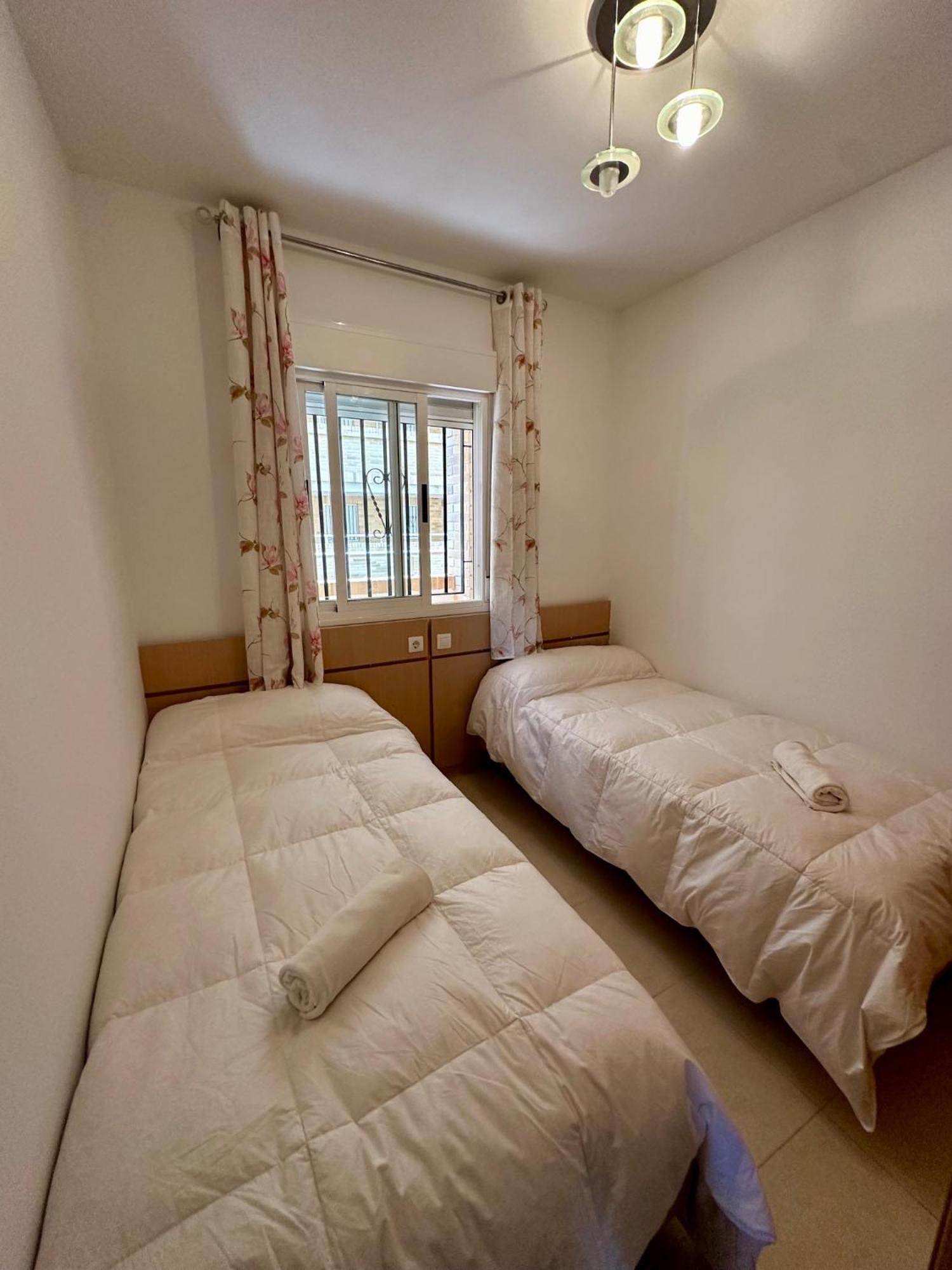 Apto Oropesa Agua Marina III Rentalholidays Ref 018 奥罗佩萨德尔马 外观 照片